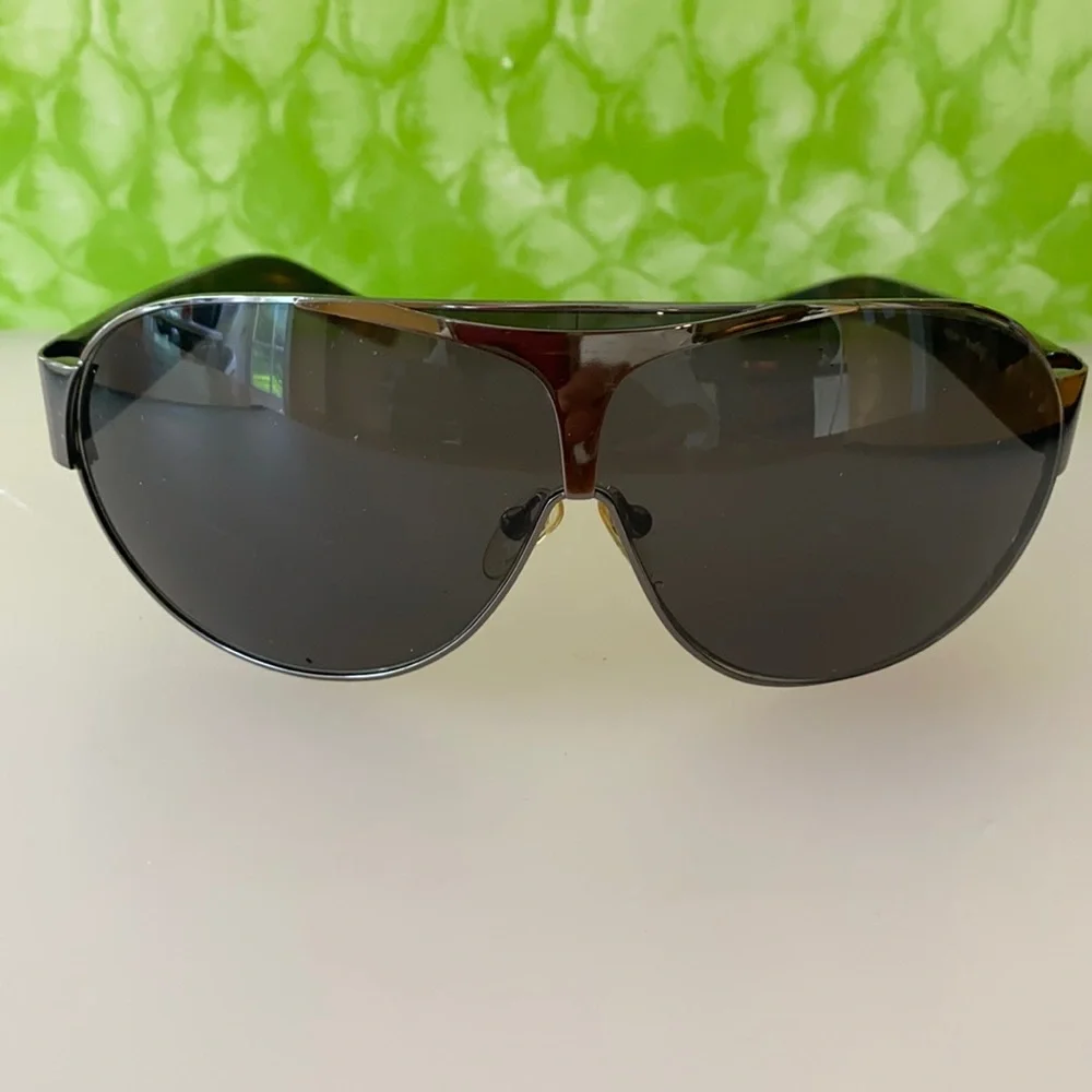 N/A sunglasses rock